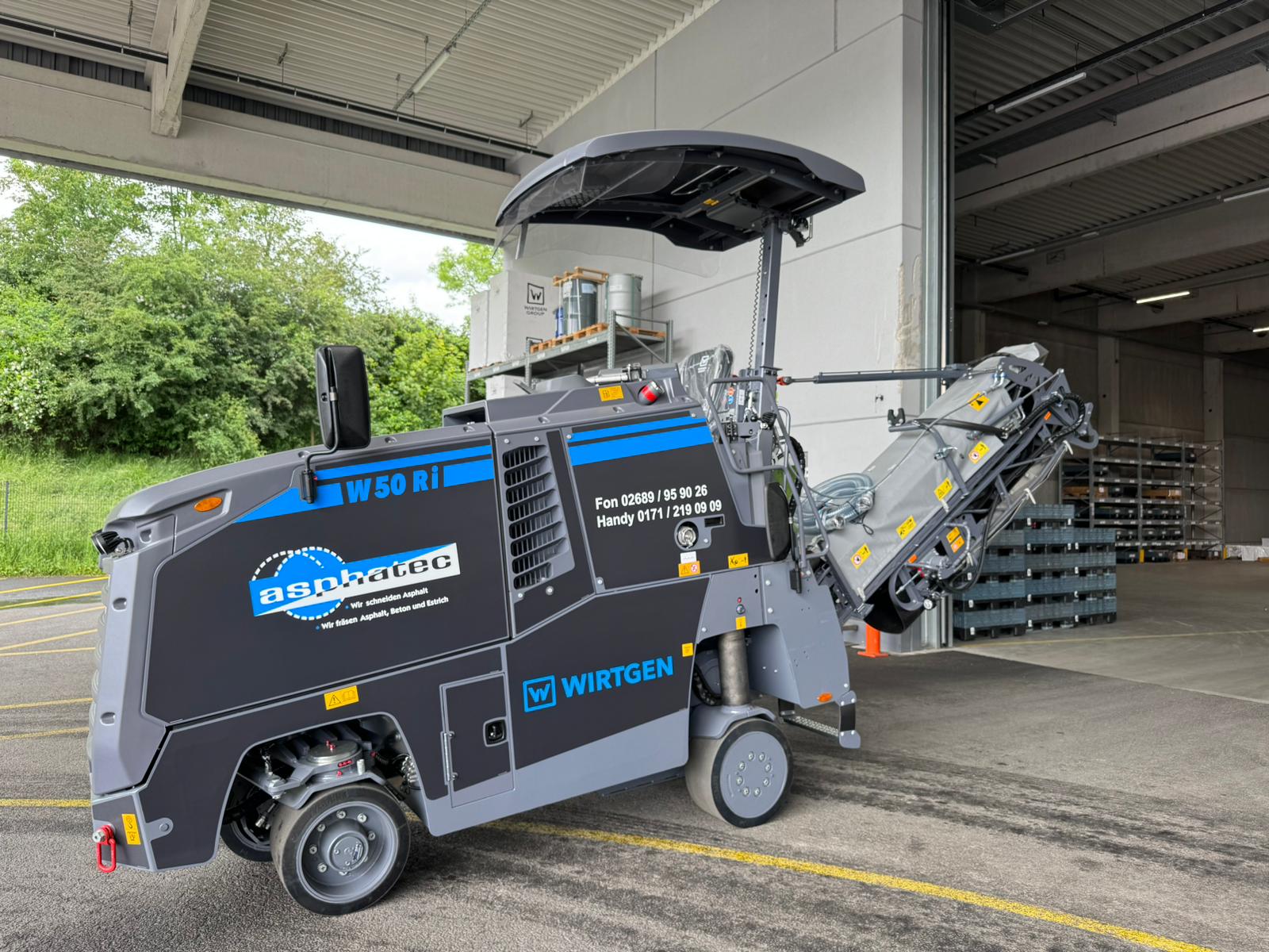 W50 RI Kleinfräse Asphaltfräsen Asphatec